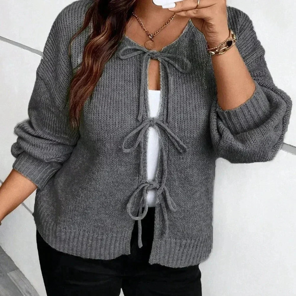 Grey Casual Women's Plus Size High Neck Loose Button Cape Warm Pullover Sweater - Picture 4 of 7